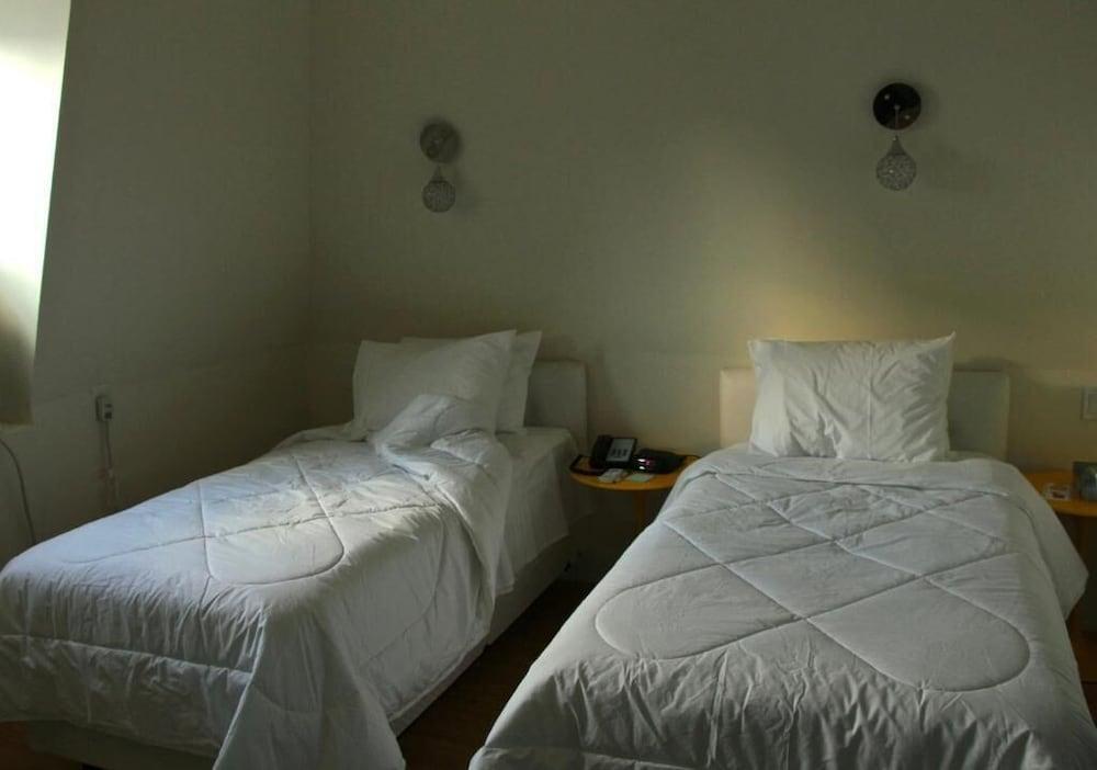 Royal Oak Inn Торонто Екстер'єр фото