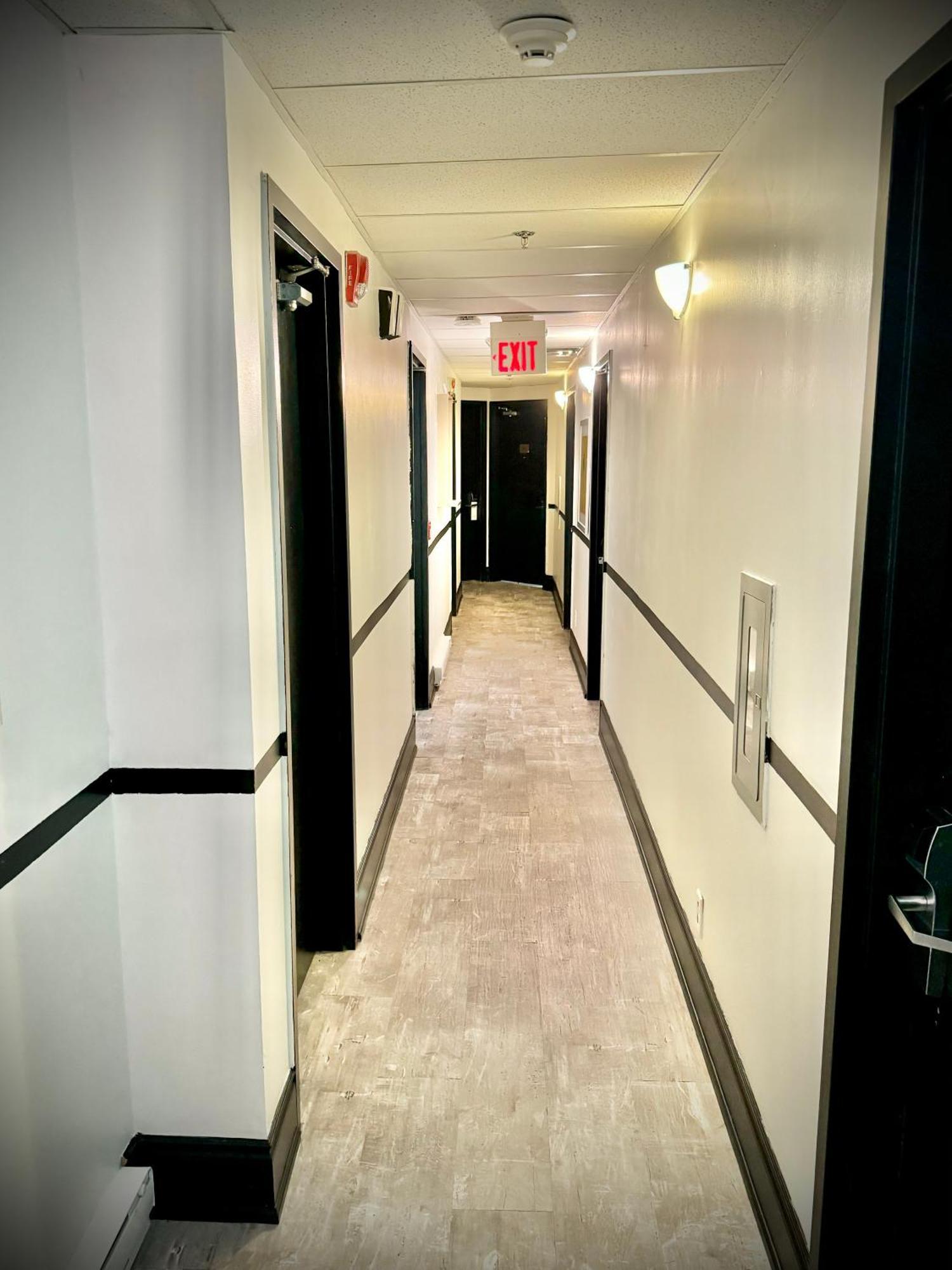 Royal Oak Inn Торонто Екстер'єр фото